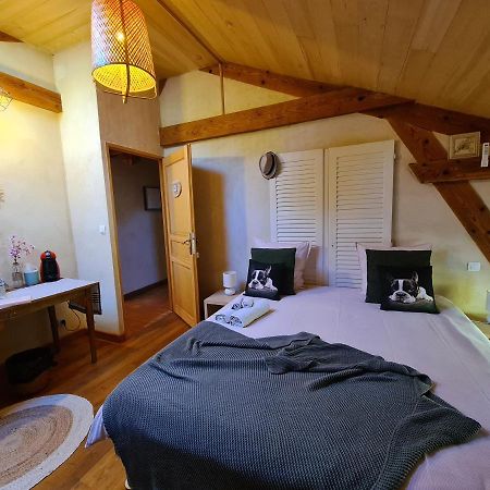 Bed and Breakfast Le Coq En Repos Saint-Sylvestre-sur-Lot Exteriér fotografie
