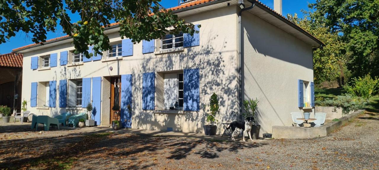 Bed and Breakfast Le Coq En Repos Saint-Sylvestre-sur-Lot Exteriér fotografie