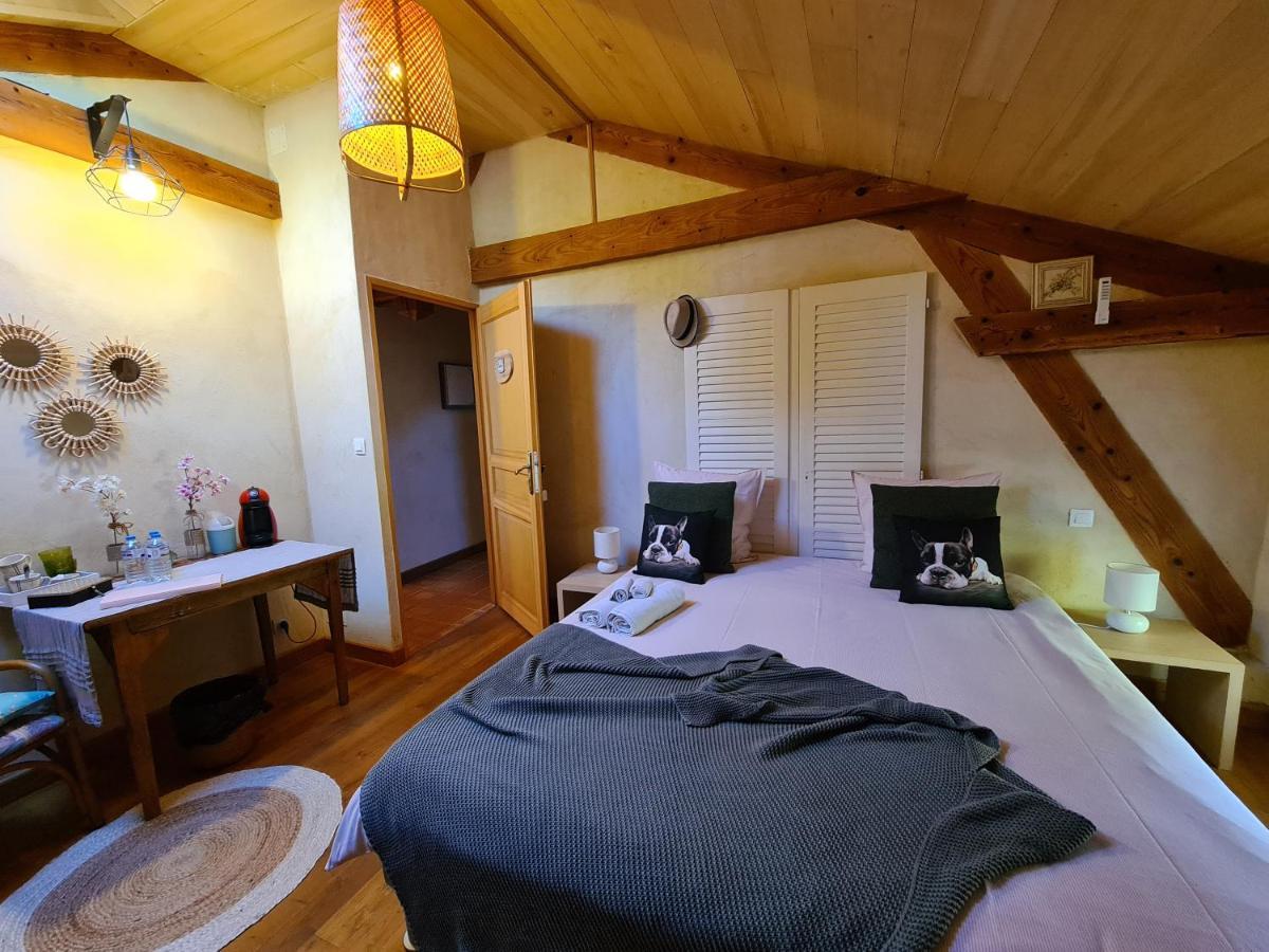 Bed and Breakfast Le Coq En Repos Saint-Sylvestre-sur-Lot Exteriér fotografie