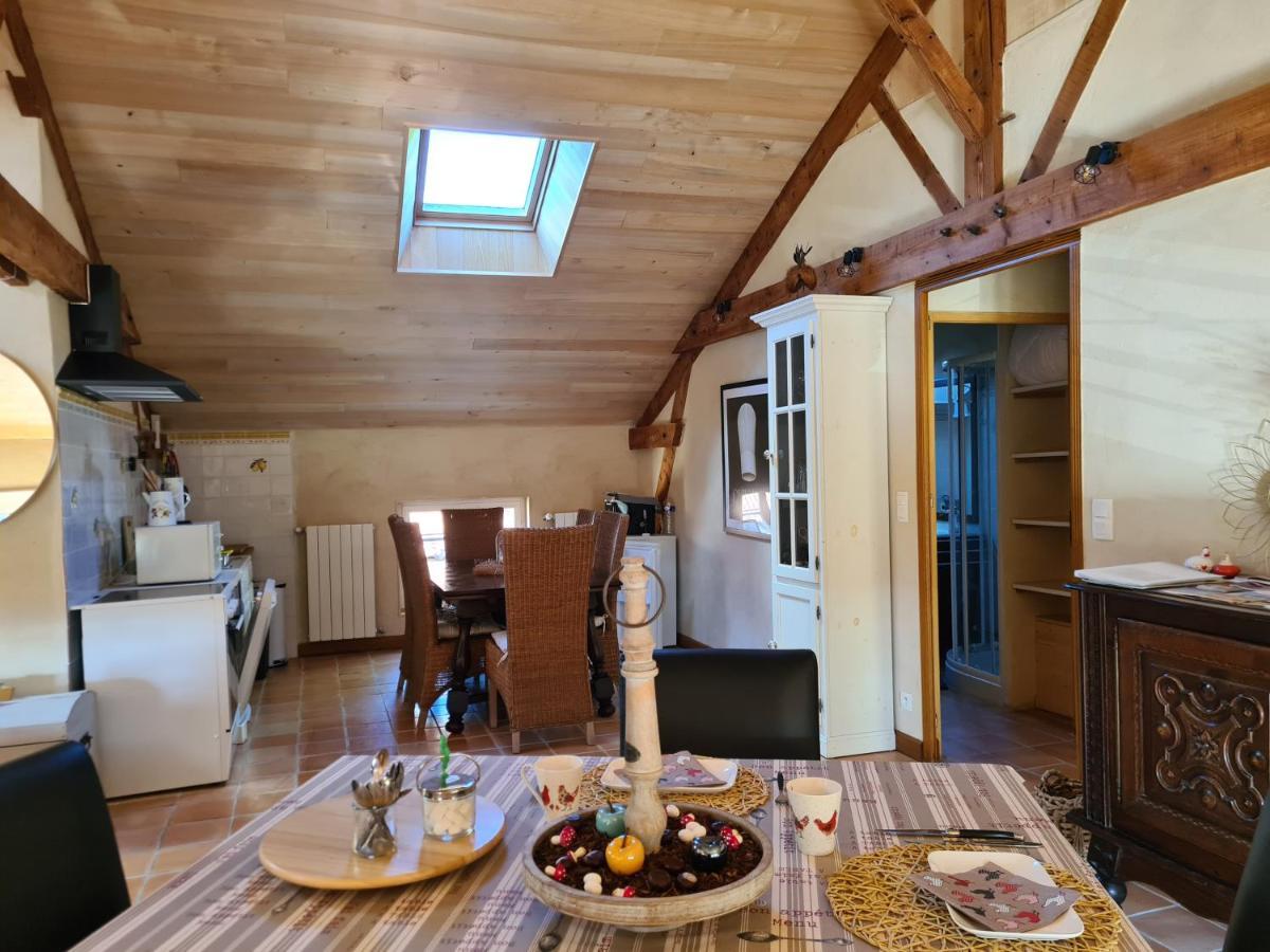 Bed and Breakfast Le Coq En Repos Saint-Sylvestre-sur-Lot Exteriér fotografie